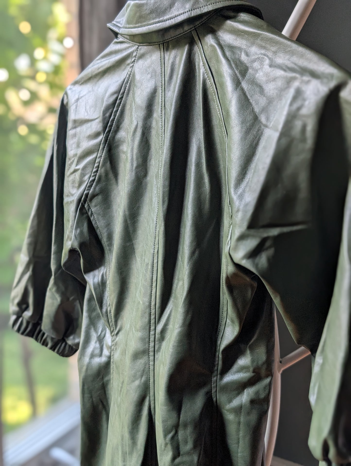 Choosy robe faux cuir verte taille xs