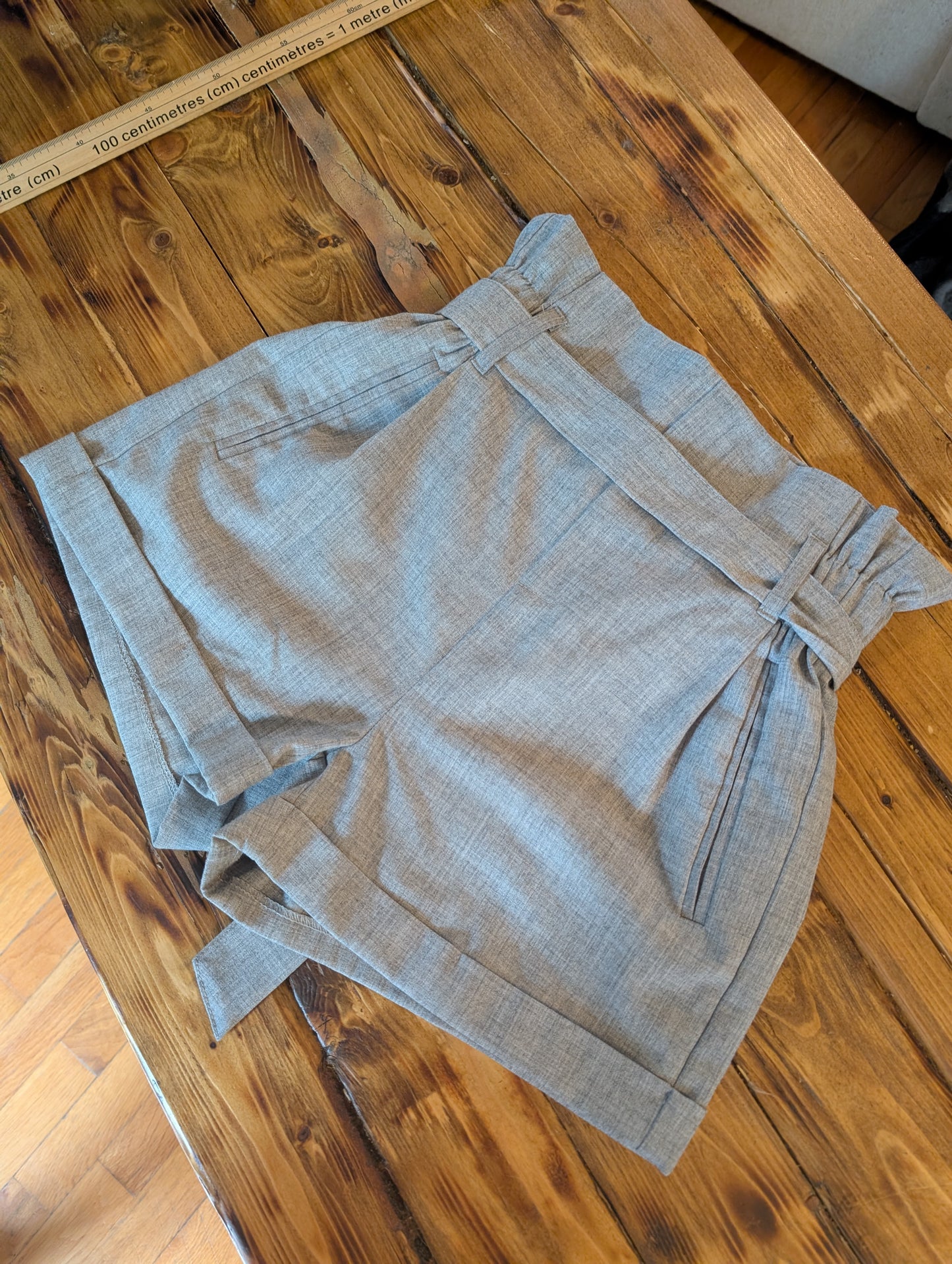 Short streetwear society small