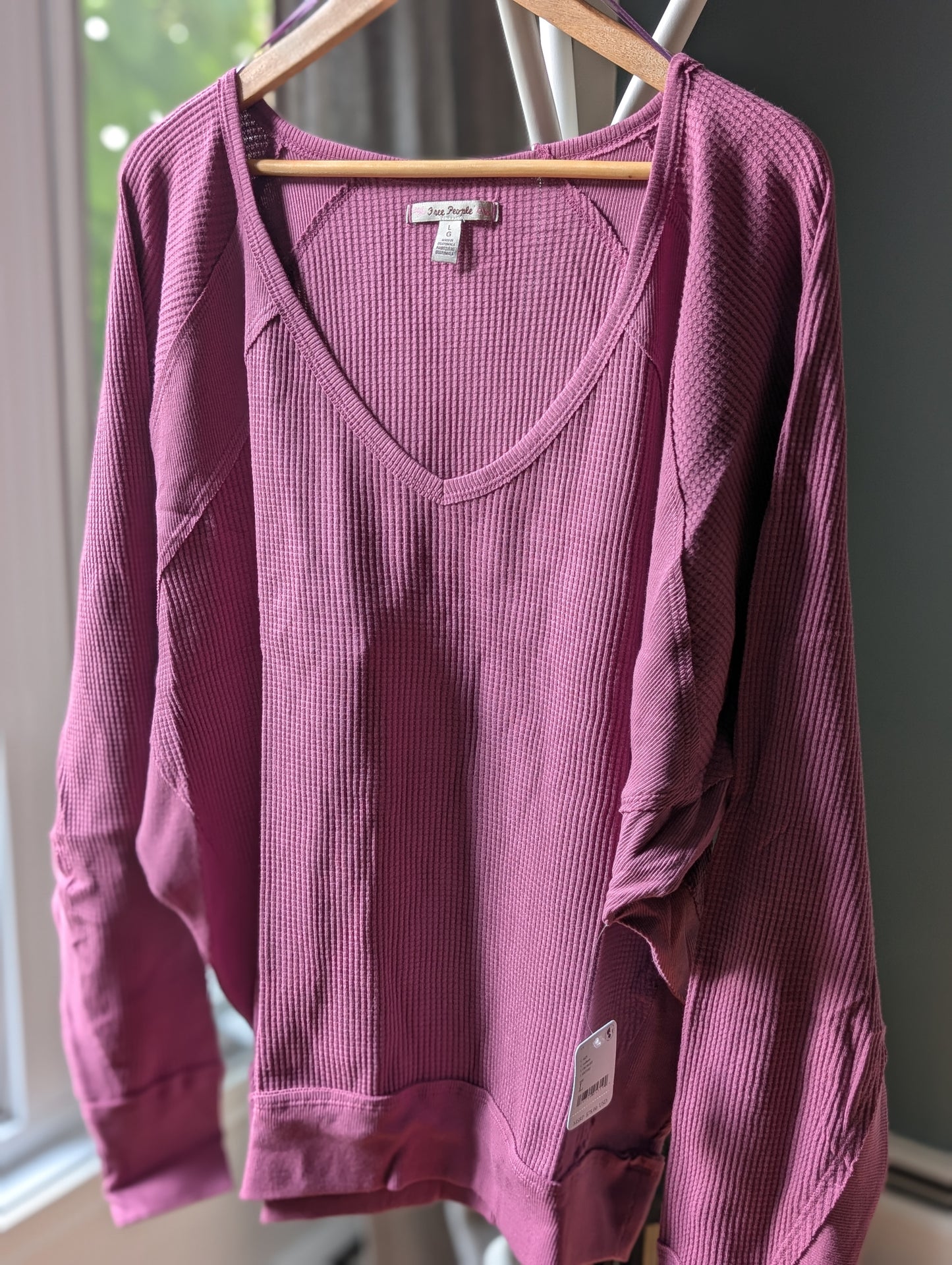 Free People v-neck taille large
