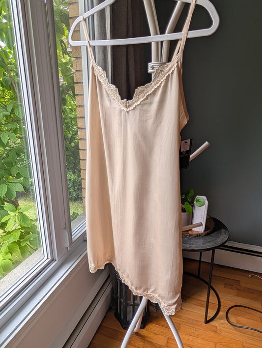 VOLCOM robe small