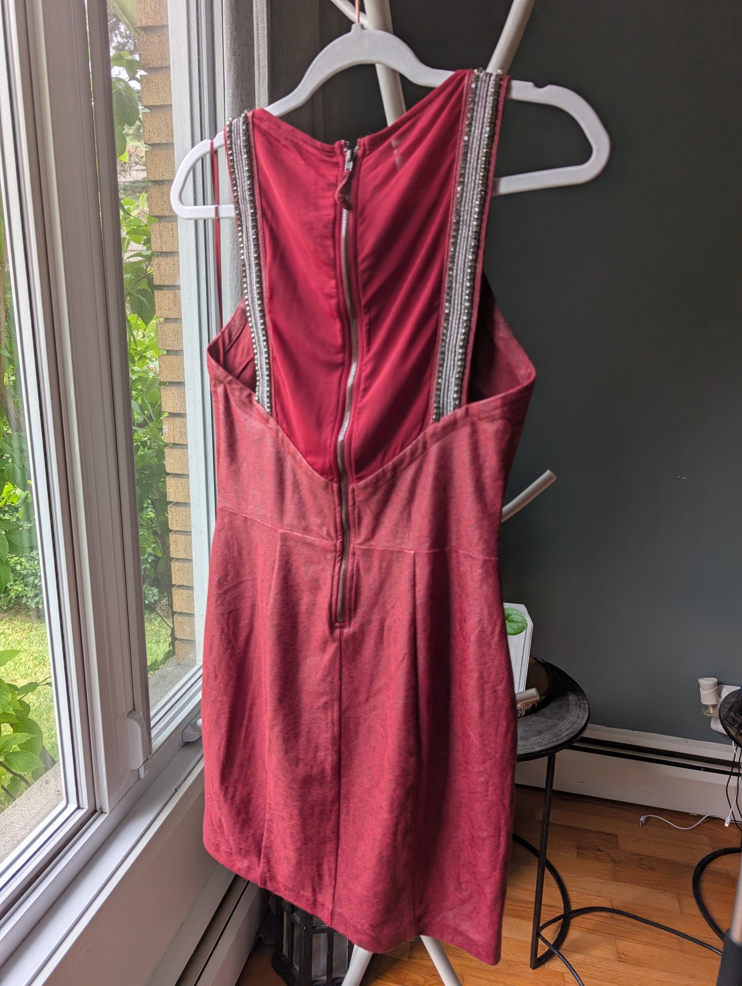 Guess robe small